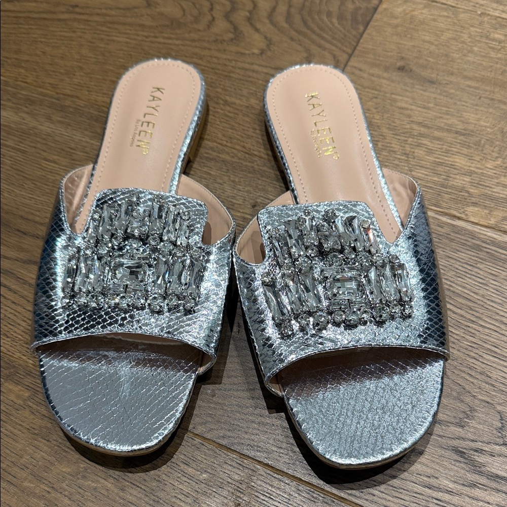 KAYLEEN By Los Angeles Silver Embellished Sandals